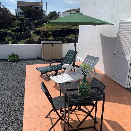 Casa Dos Oceanfront Arcos (Pico)